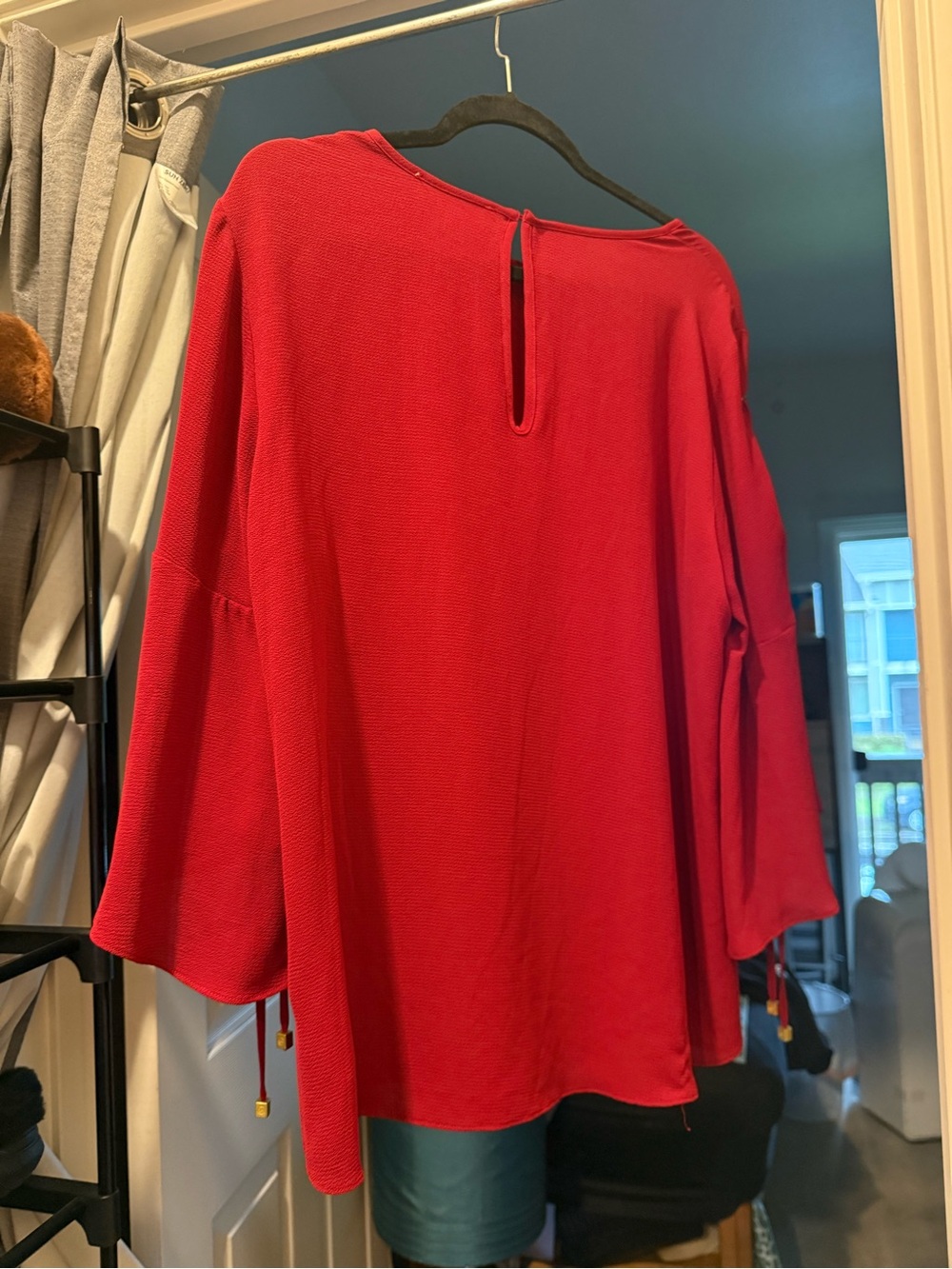 MICHAEL Michael Kors Red Long-Sleeve Keyhole Tunic